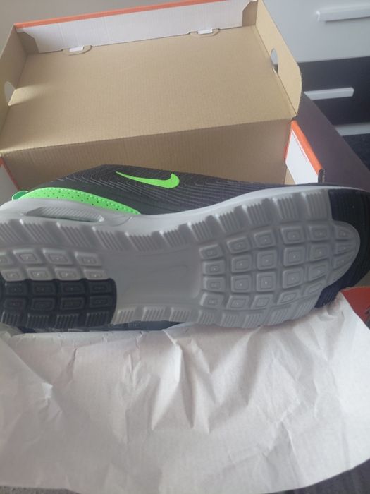 Adidasi Nike originali