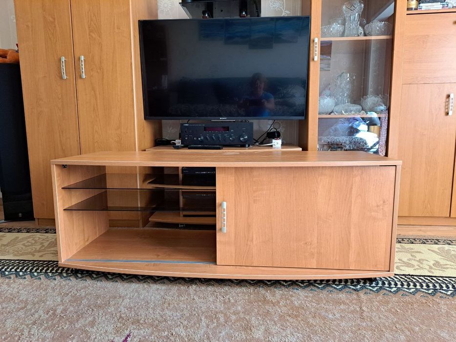 Качественная корпусная и мягкая мебель