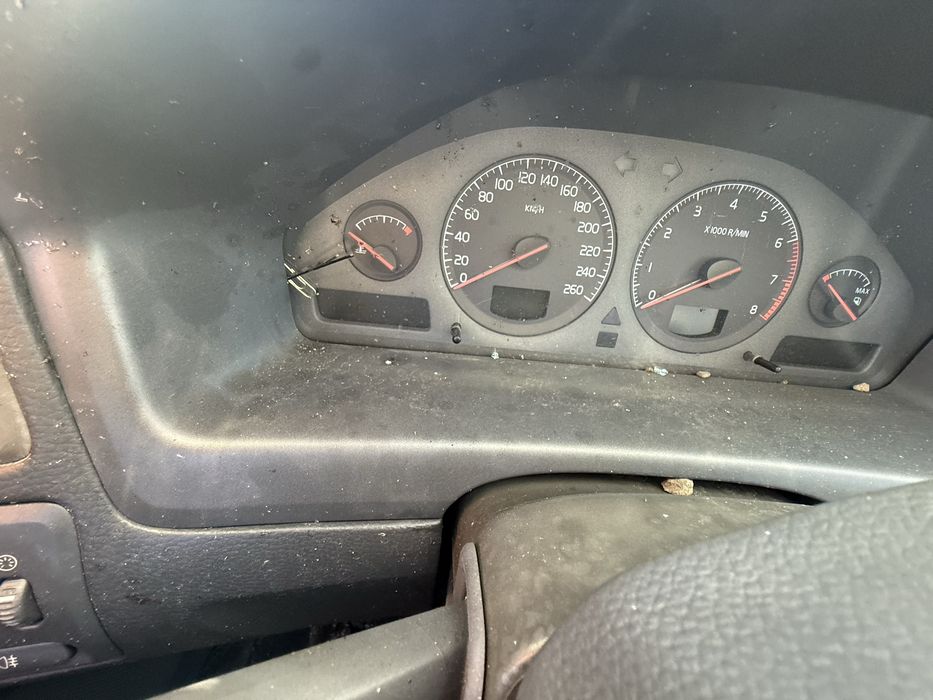 Volvo S60 2.4  140 кс 2002г на части