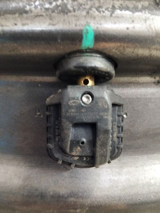 Датчик давления в шинах