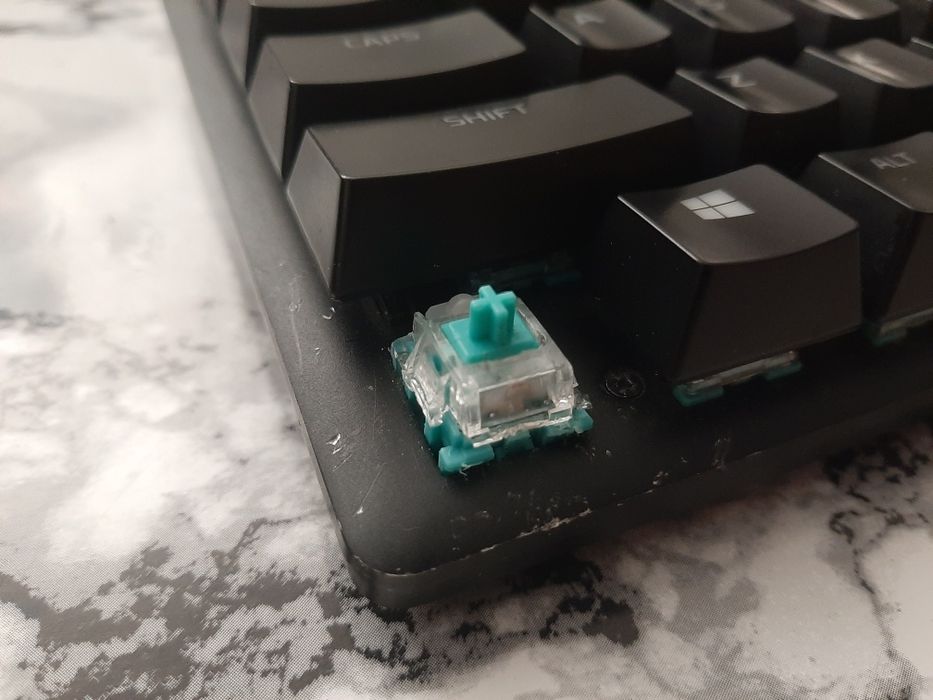 HyperX Alloy Origins RGB, switch HX Aqua - Tactile, soft NGENUITY