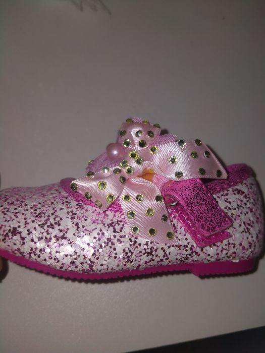 Туфельки детские с пайетками