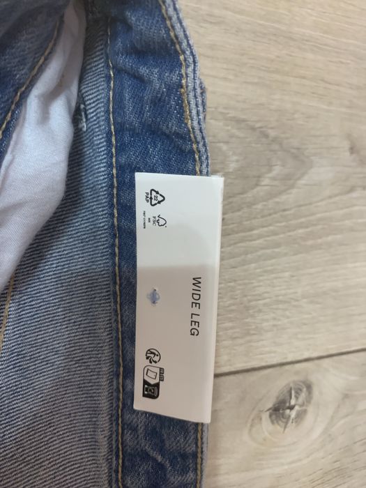 Джинсы bershka новые