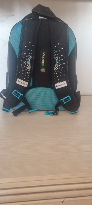 Продам школьный рюкзак