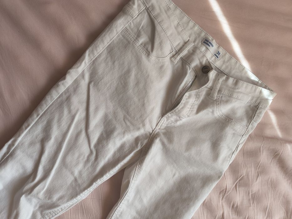 Дамски дънки, деним