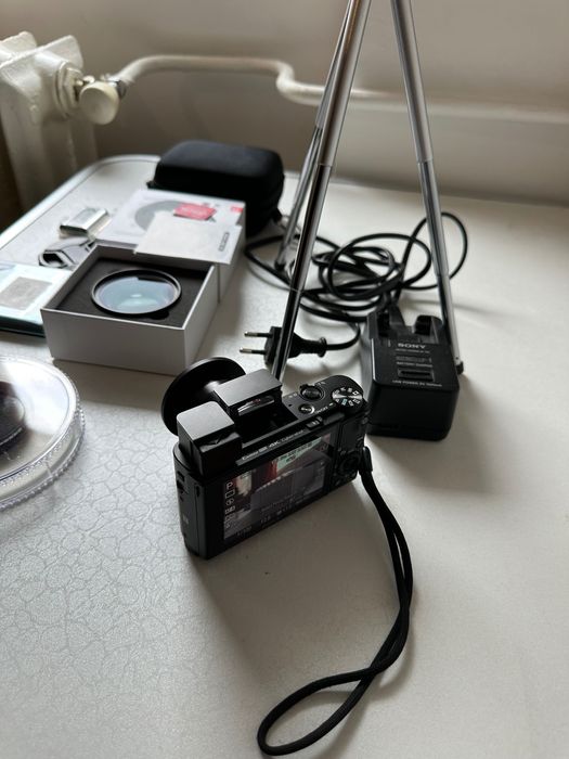 Sony Cyber-Shot RX100 VII 4k + toate accesoriile