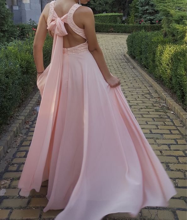 Rochie de seară roz