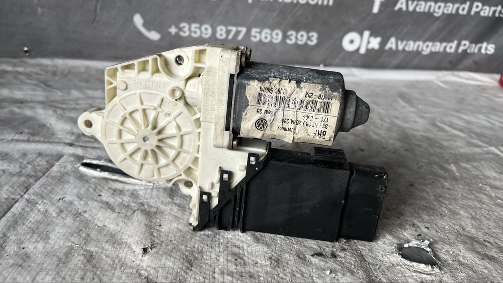 Задно дясно моторче за стъкло Seat Altea