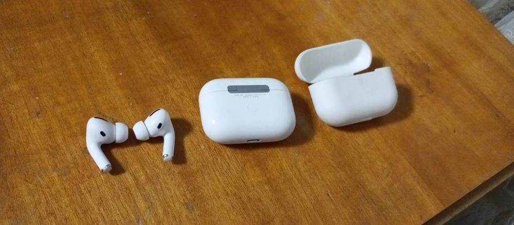 Продам айрподс 2