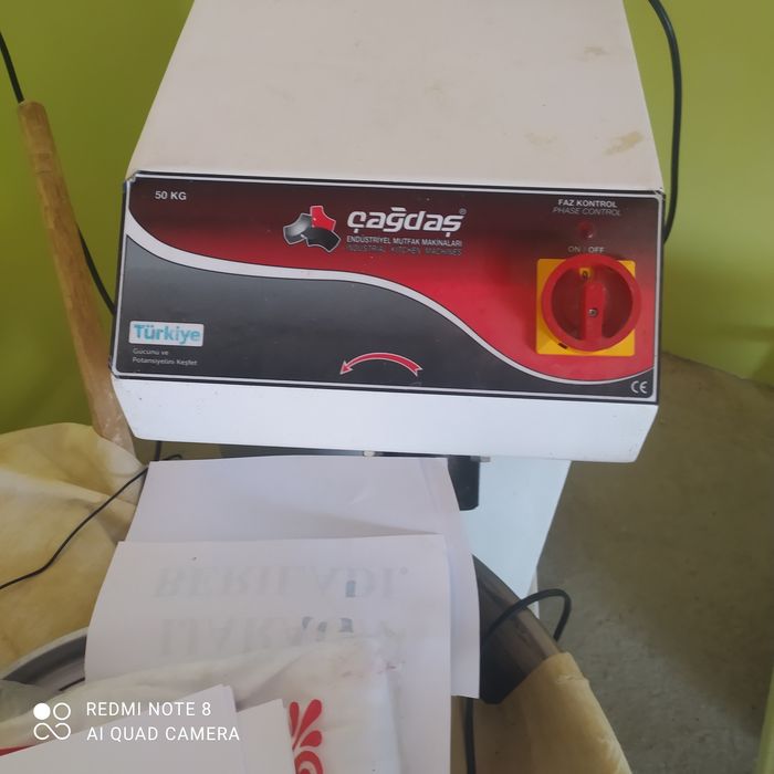 Нон печка 9 листли 380волт ва мишалка 50кг 220волт янги ишлатилмаган