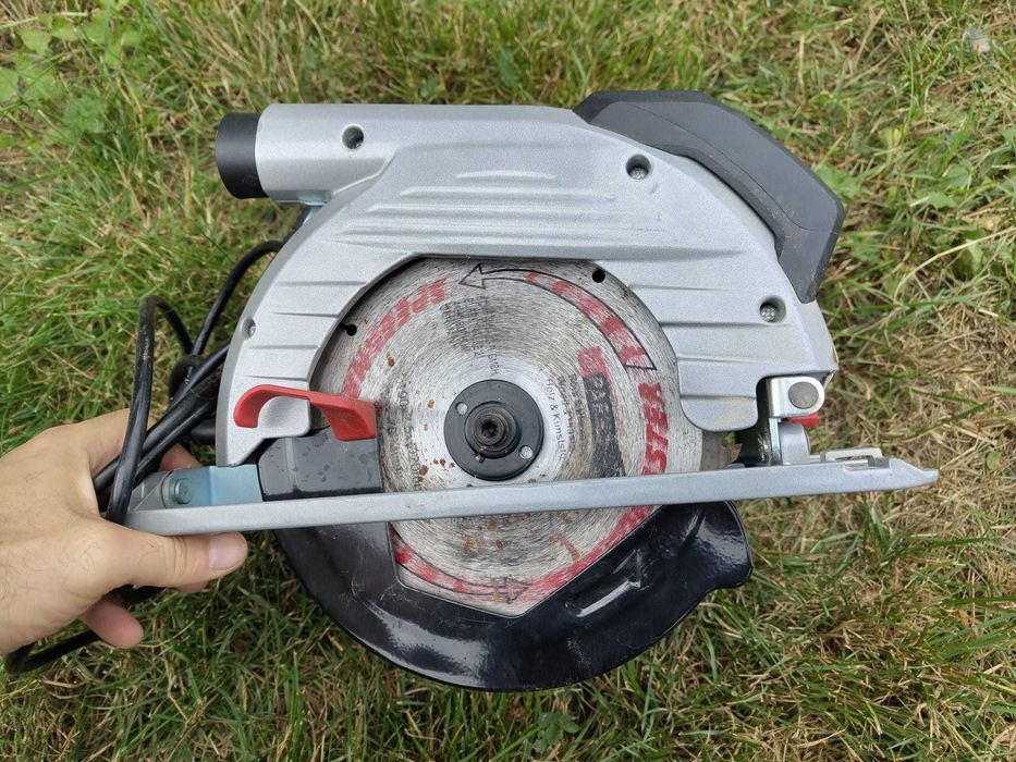 Fierastrau circular de mana Parkside 190mm