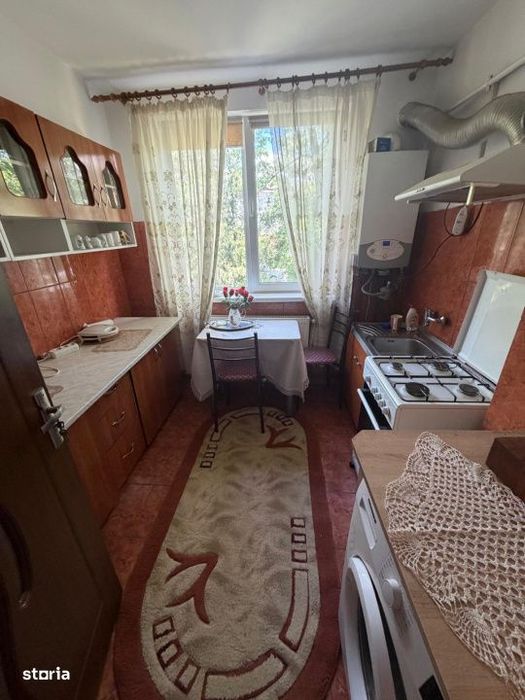 Apartament 2 camere decomandat , et 1 pentru inchiriere, centru Filias
