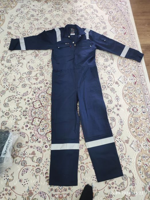 Продам комбинезоны