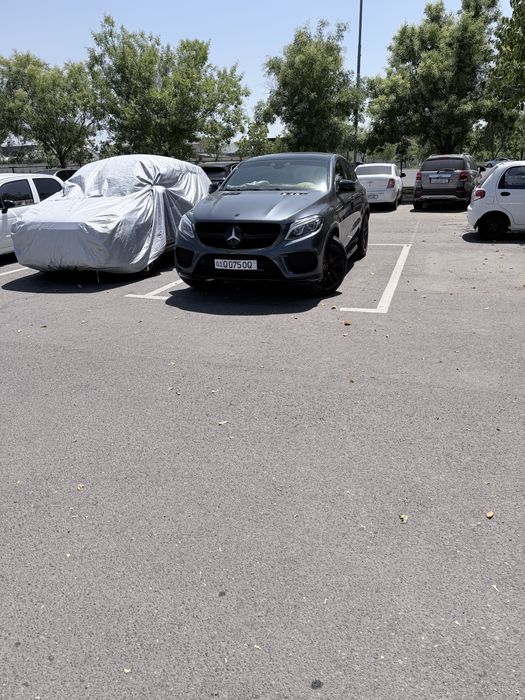Мерседес GLEkupe 43 AMG