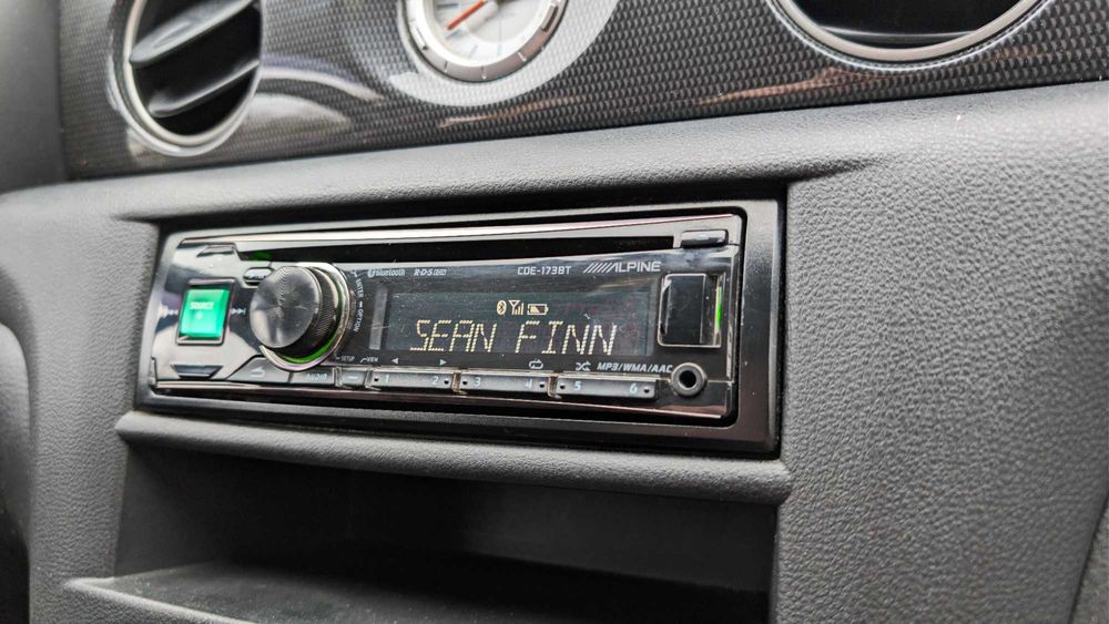 Alpine CDE-173BT CD/USB/BT