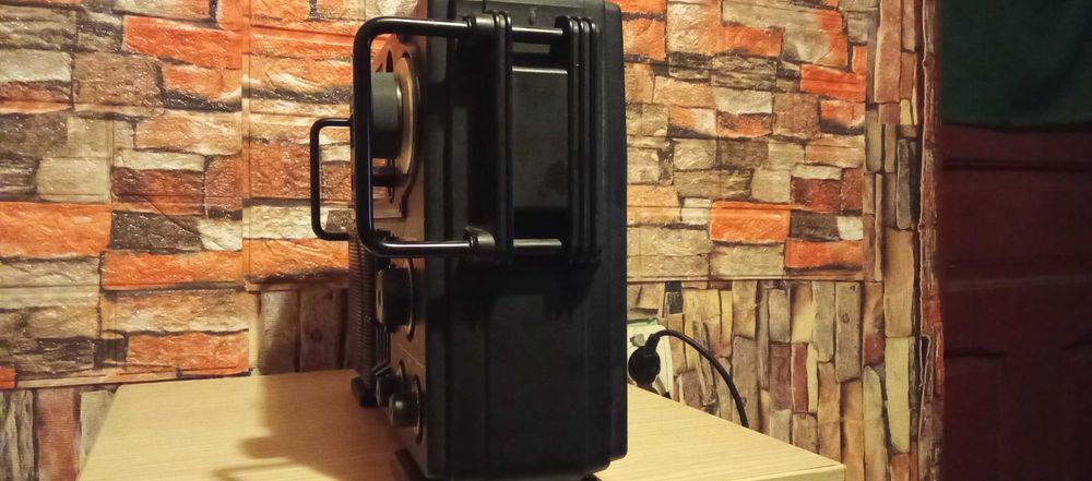 Radio semiprofesional Sanwa 6080 perfect functional