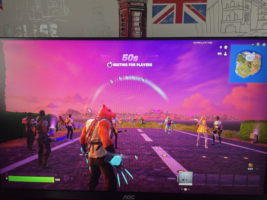 Vand Xbox Series S in stare foarte buna, folosita cu mare grija, fara plobleme tehnice sau supraincalzire. Ideala pentru gaming la 120 fps