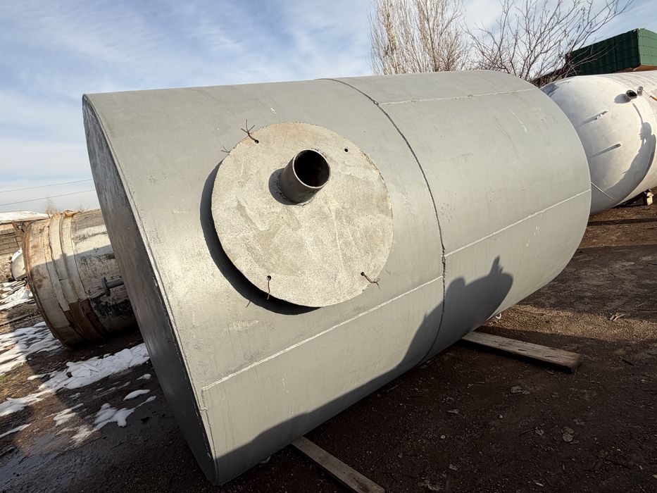 Емкость Цистерна 10м3 сотилади