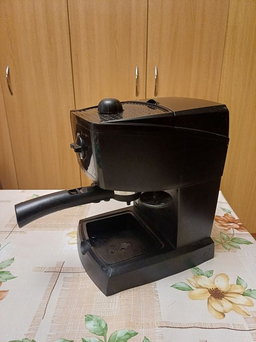 Expresor delonghi cafea macinata
