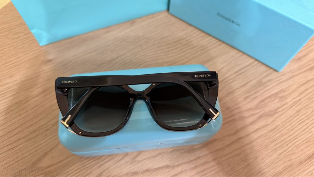 Слънчеви и диоптрични очила Tiffany Dior
