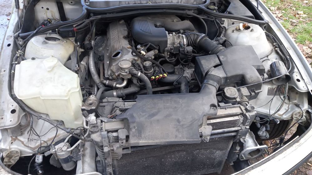 BMW e46 318i на части