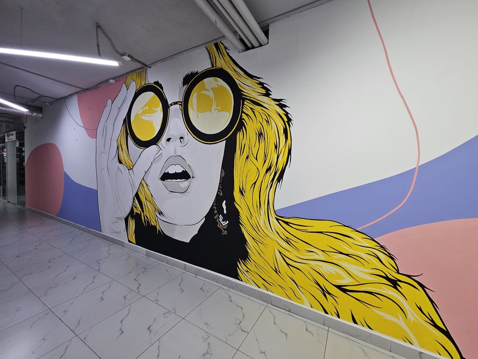 Роспись стен. Художник.