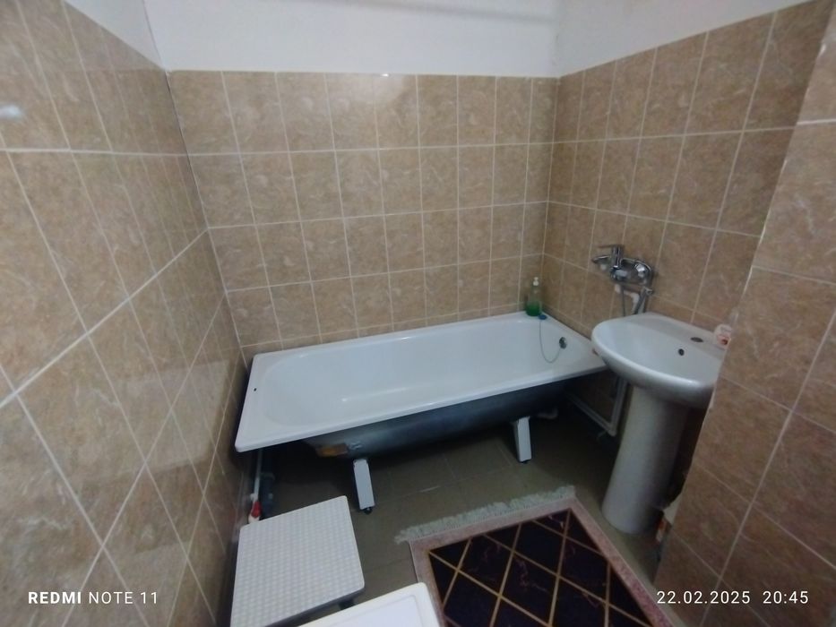 Сдам полуторку на длительный срок.