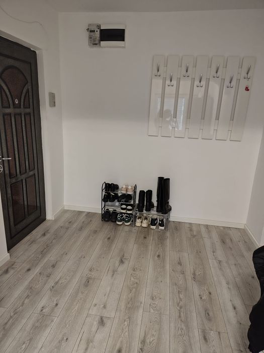 Căutăm colegă de apartament