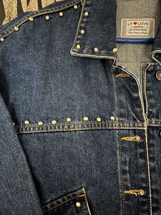 Джинсовая куртка