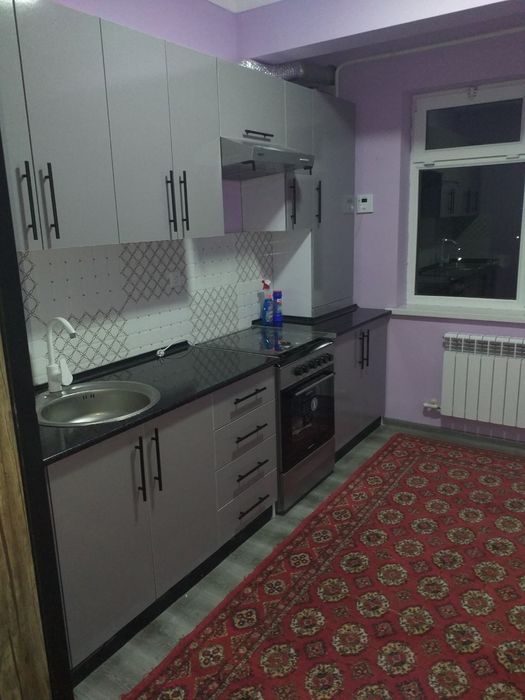 Аренда метро тинчлик 2.хонали оилага берилади расмдаги уй