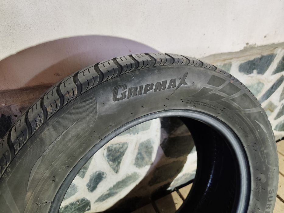 Всесезонии гуми 255/55/18 GRIPMAX Топ състояние