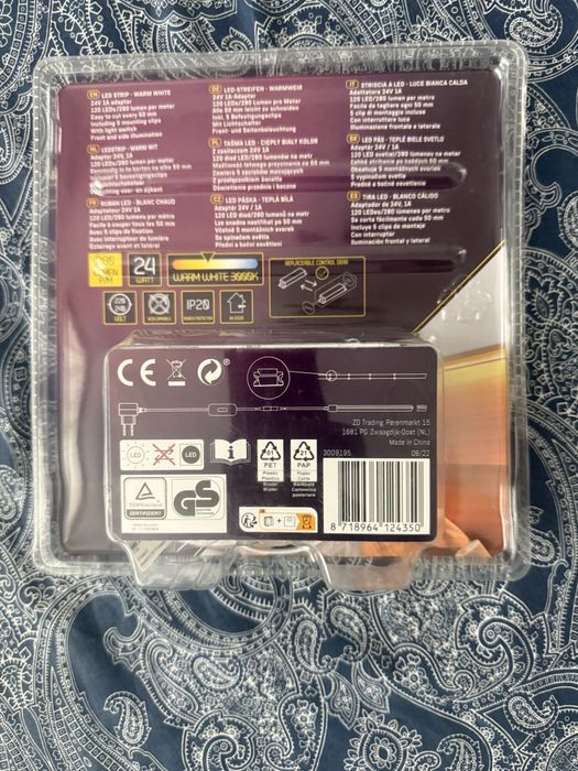 Banda led cu lumina calda