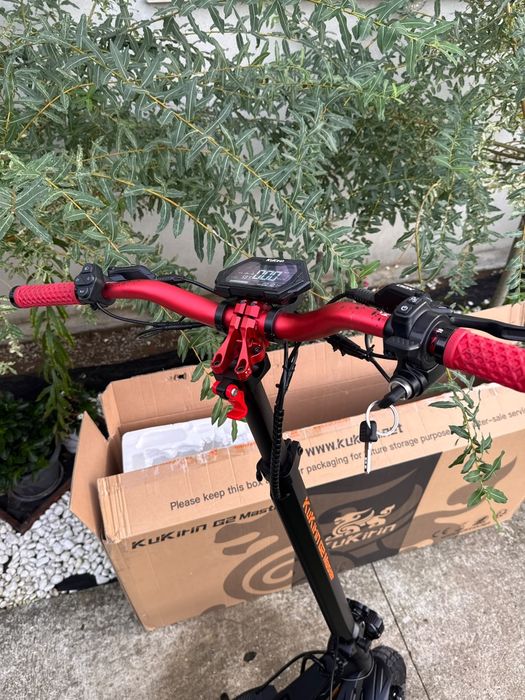 KUKIRIN G2 MASTER 2000W 100 Km Xod Frane Hidraulice Carbon Deck