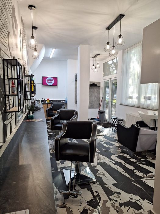 Închirieri scaune Frizerie, Cosmetica, Coafura în regim PFA