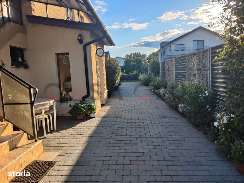 Casă individuală, 5 Camere, Teren  736mp. Garaj, Sânnicoară!!