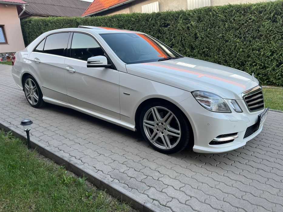 Mercedes-Benz E-Class W212 4Matic