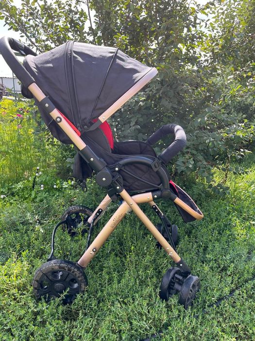 Продам коляску в хорошем состоянии