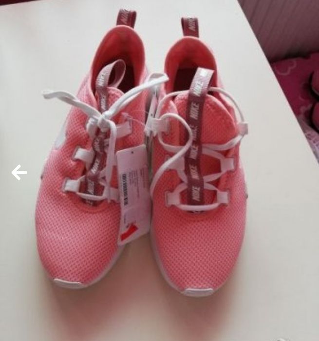 Нови дамски оригинални маратонки NIKE