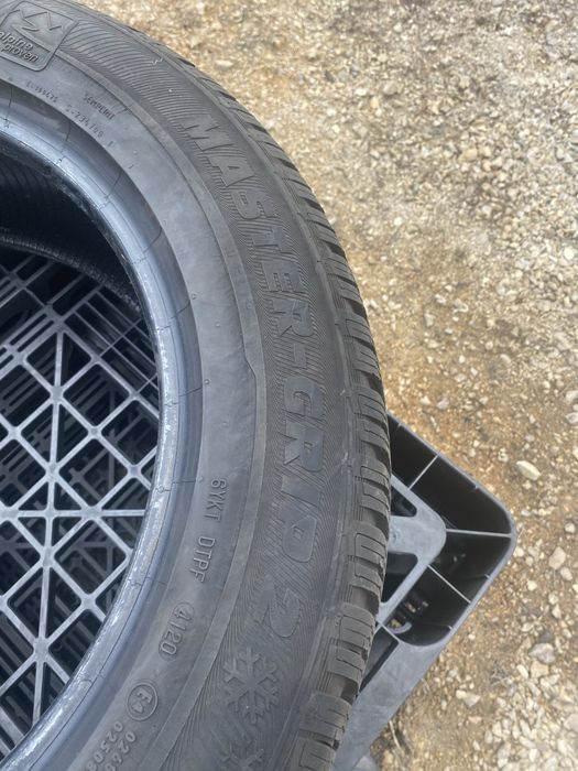 215/60/17 Семперит Зимна Един Брой