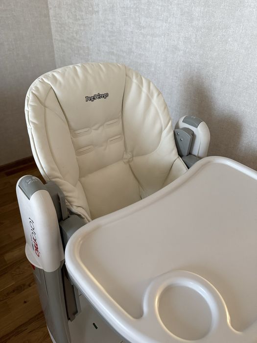 Стульчик для кормления Peg-perego