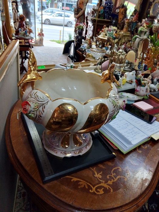 Порцеланова купа за плодове!