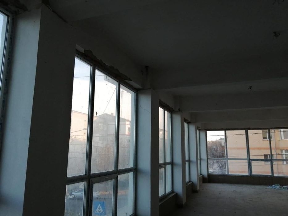 NOU!!! Spatiu Comercial Vanzare / Rate 10ani