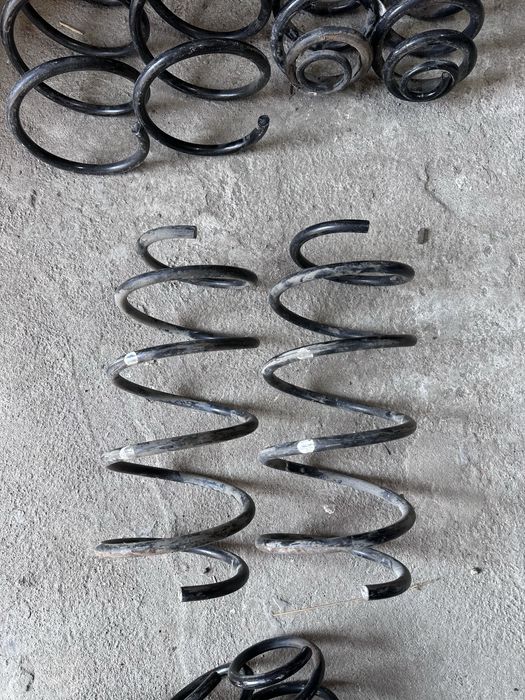 Полка е36 пружины е34