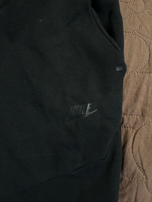 Черен анцуг на NIKE