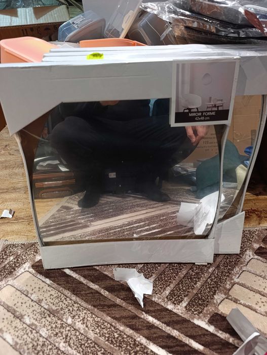 oglinzi decoratiune pereti,baie,etc.