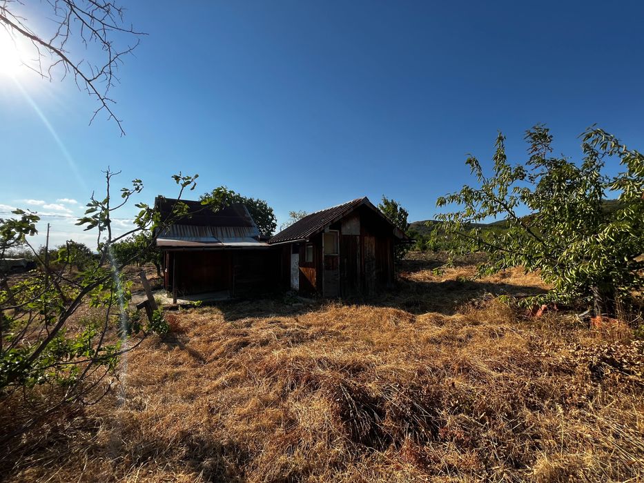 Продава се Къща в Айтос - 35 кв.м за 510 €/кв.м - Снимка #2