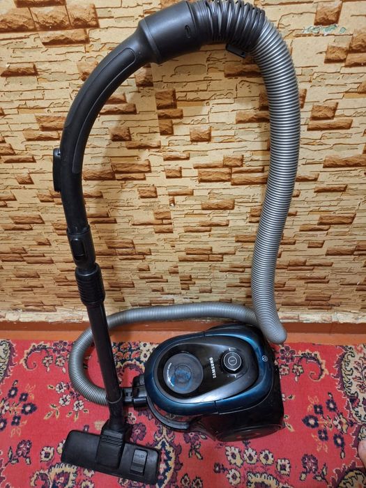 Пылесос Самсунг 1800