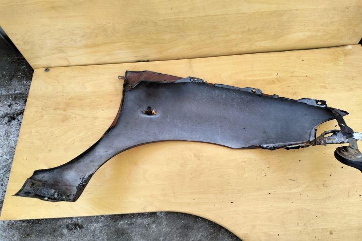 Aripa  Stanga Peugeot 807 prima generatie