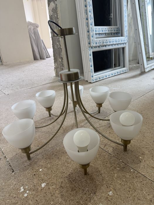 Люстра, освещение