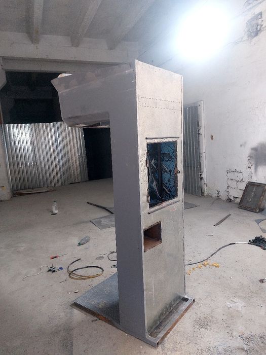 Udarnik,silomer,boks,aparat,xvatka,kran,grusha,zapchast